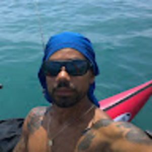 Meet your Posher, Elias